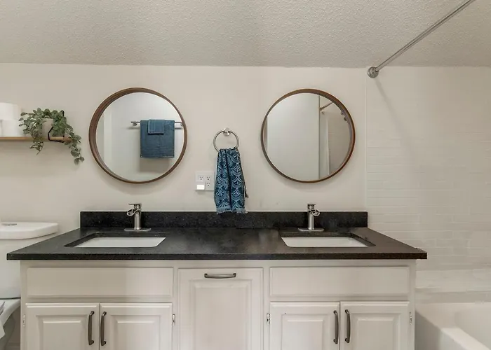 Holiday home Turkey Mountian Trailside By Getaways Tulsa