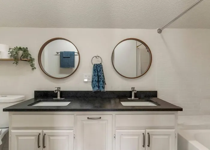 Holiday home Turkey Mountian Trailside By Getaways Tulsa